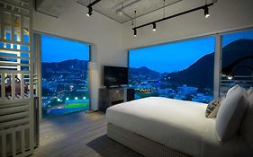 Hotel Southside By Ovolo  4*